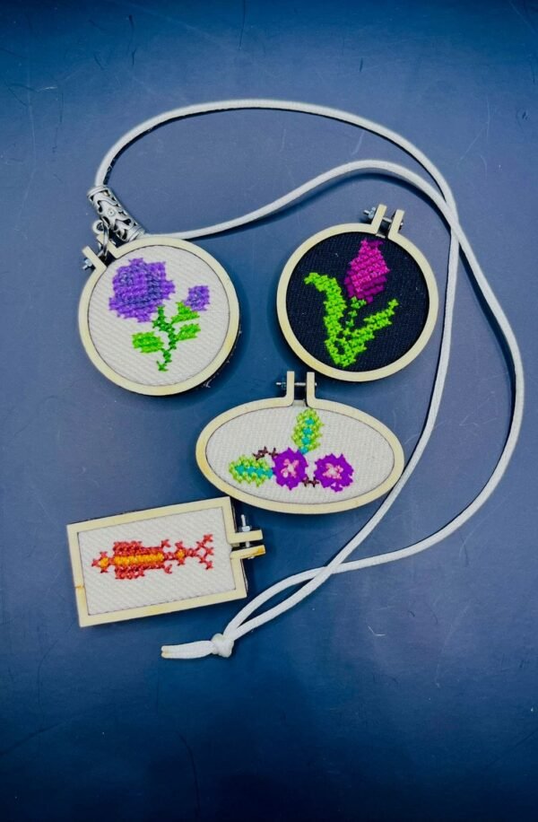 Embroidered Flower pendant - Image 3